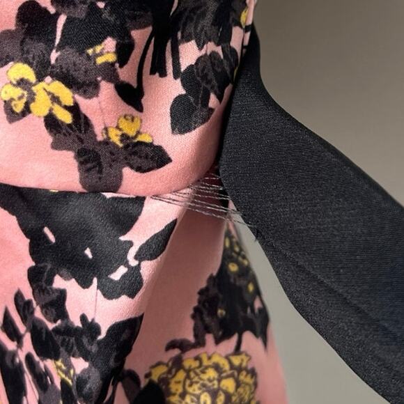 Erdem Floral 100% Silk Halter Top with Bow Belt (Size 6) - Picture 5 of 9